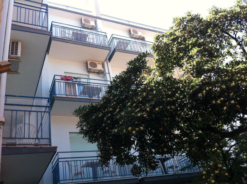 Hotel Canova Lido di Jesolo Eksteriør billede